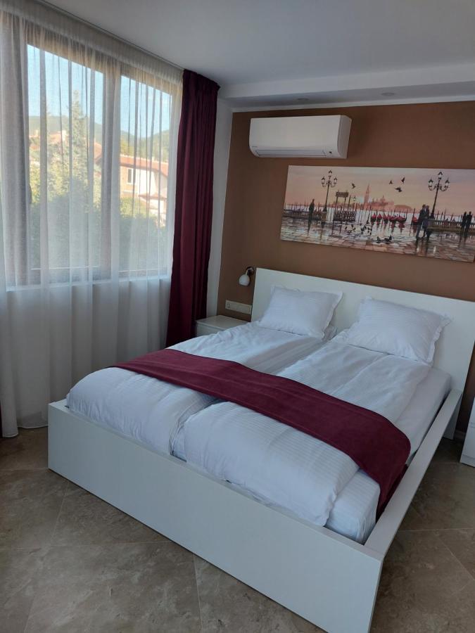 Stella Guesthouse 사파레바바냐 외부 사진