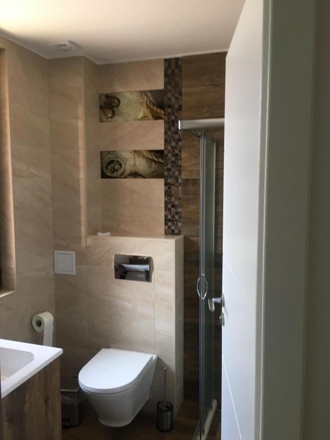 Stella Guesthouse 사파레바바냐 외부 사진